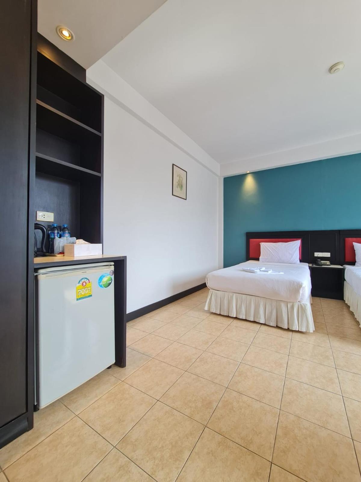Desa Phuket Otel Dış mekan fotoğraf