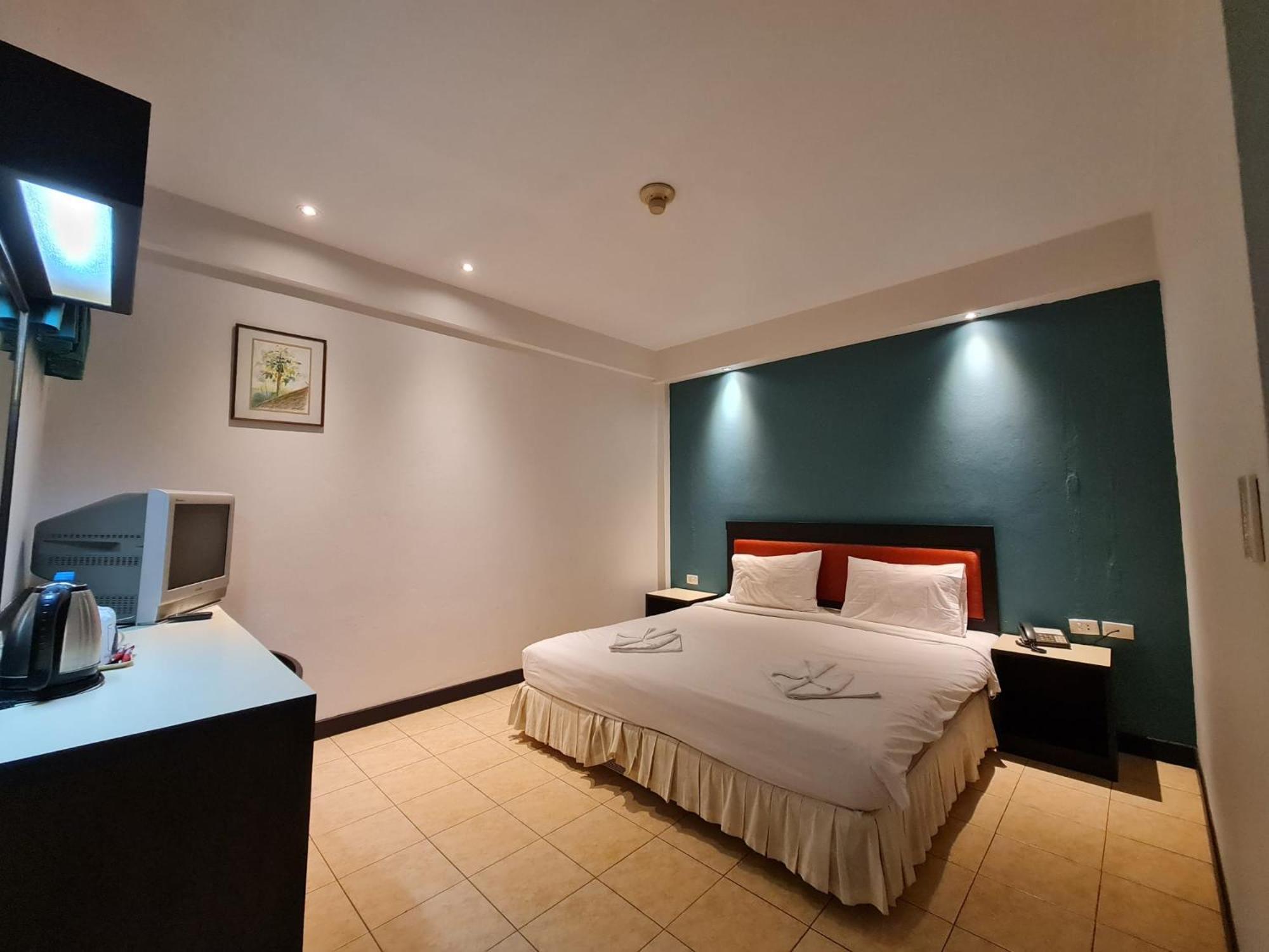 Desa Phuket Otel Dış mekan fotoğraf
